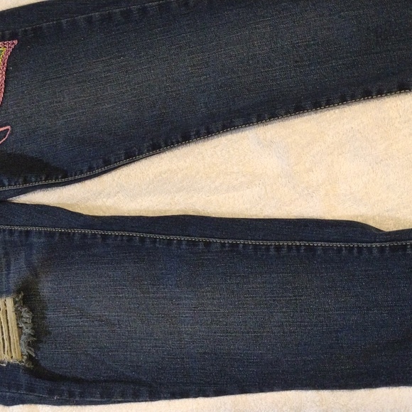 South Pole vintage embroidered junior size 3x26”L  jean cuffed - Picture 2 of 14